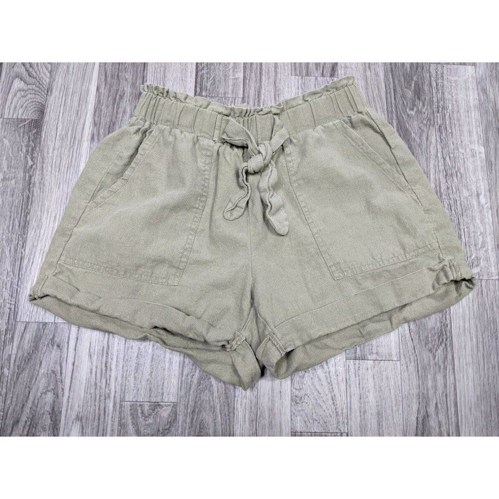 (3/$35) Charlotte Russe Size XS Olive Green Belted Cuffed Elastic Waist‎ Shorts